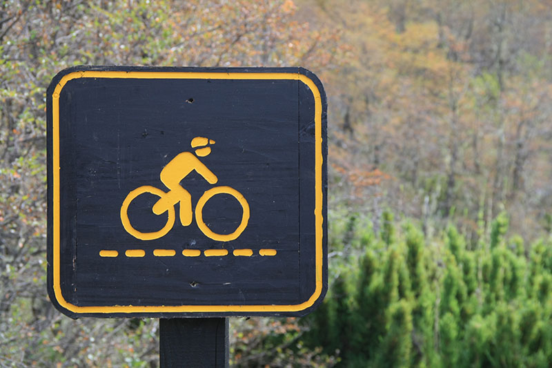 Archivo:Aquí se pedalea.jpg