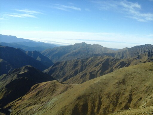 Camino hacia Huayra Huasi
