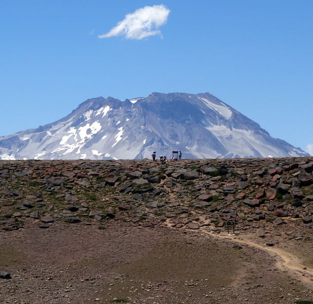 Archivo:Volcan Descabezado Enladrillado.JPG