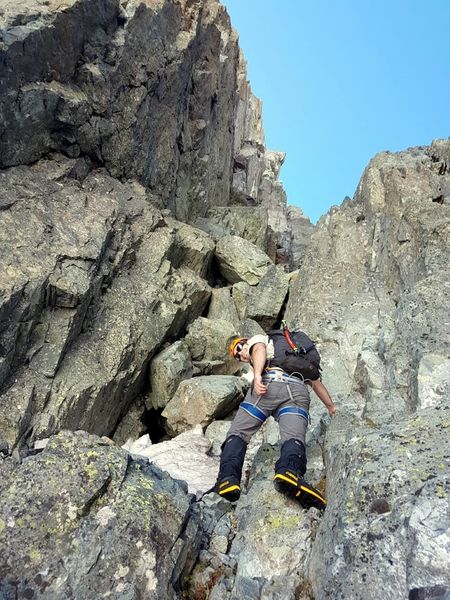Archivo:Cerro macizo central (3).jpeg
