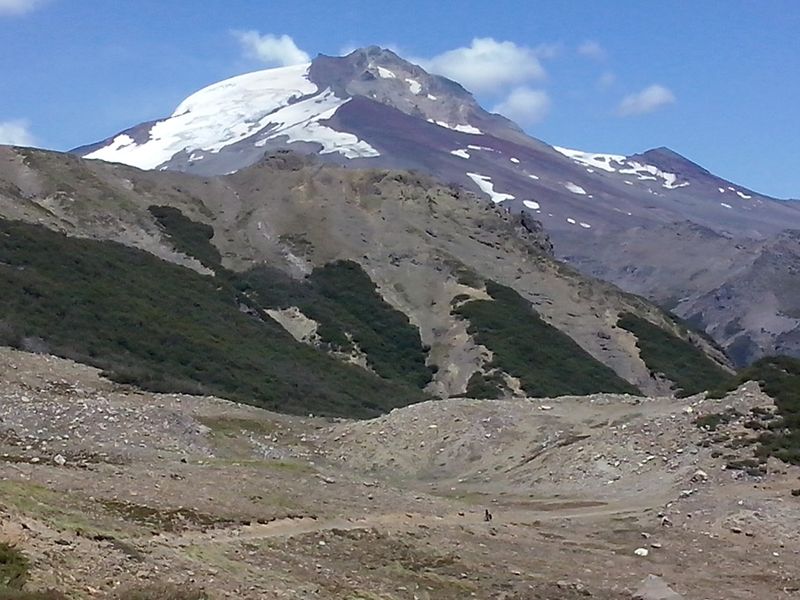 Archivo:Ralco la blanca (2).jpg