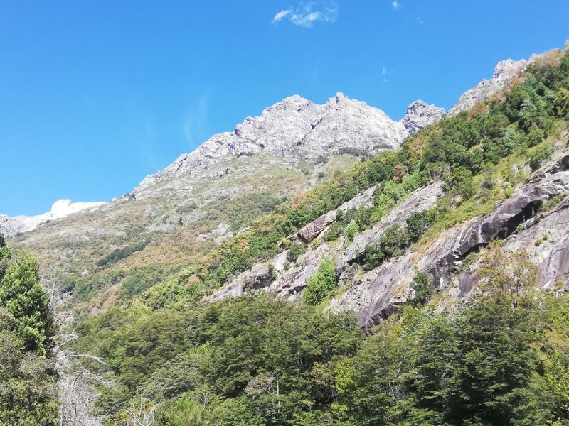 Archivo:Cerro 7 picos sur.jpg