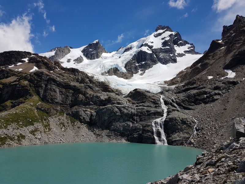 Archivo:Laguna Encantada.jpg