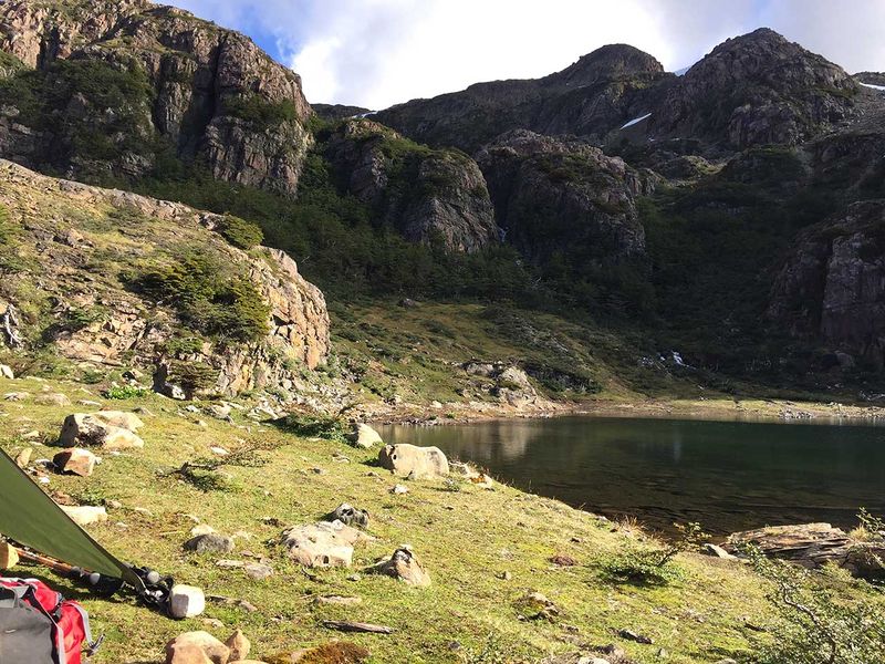 Archivo:Laguna-del-salto.jpg