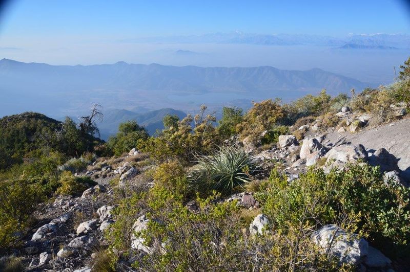Archivo:Vista Laguna Aculeo.JPG