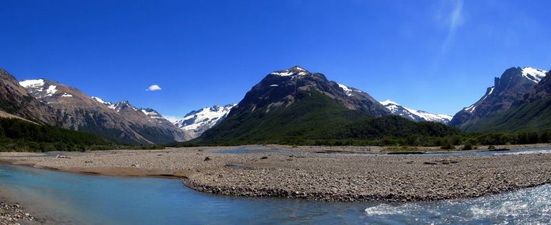 Archivo:Valle Hermoso.jpg