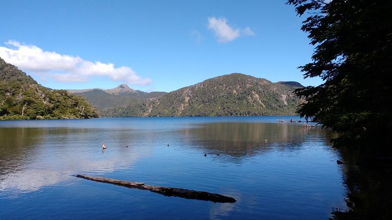 Archivo:LagoParaiso2.jpg