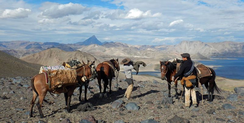 Archivo:GPT07-Laguna del Maule.jpg