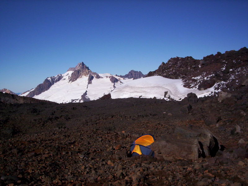 Archivo:Crater Volcan Antuco 040.jpg