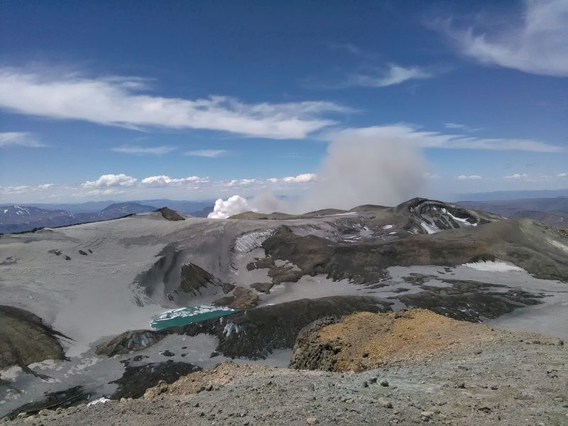 Archivo:Copahue Butalelbun (8).jpg