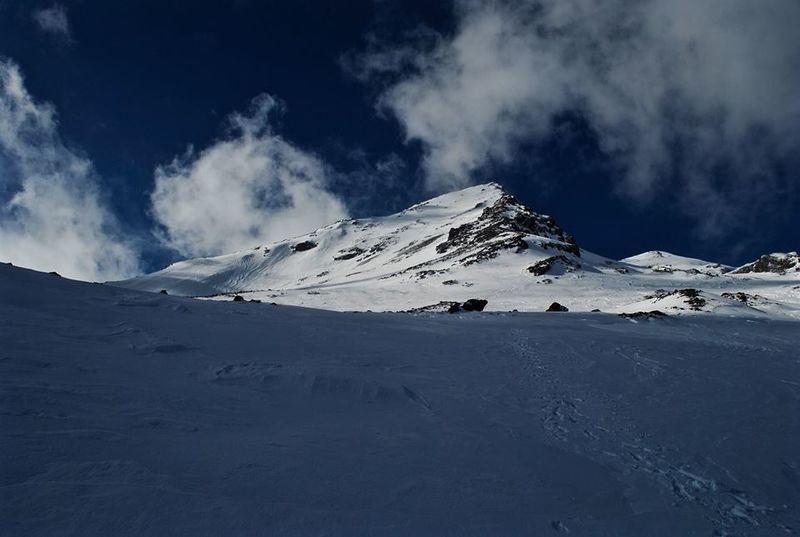 Archivo:Cerro piramide (4).jpg