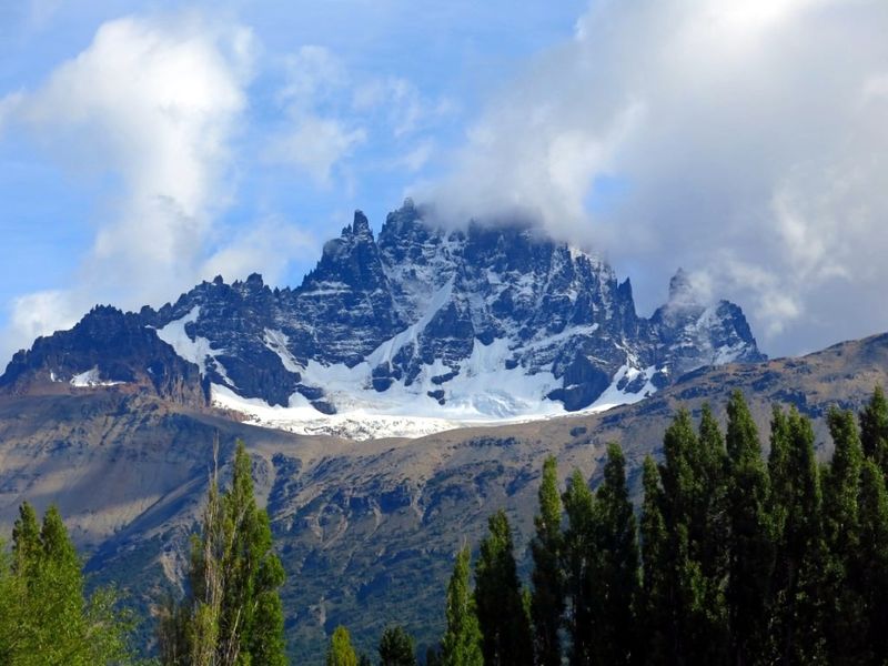 Archivo:Laguna cerro castillo (15).jpeg
