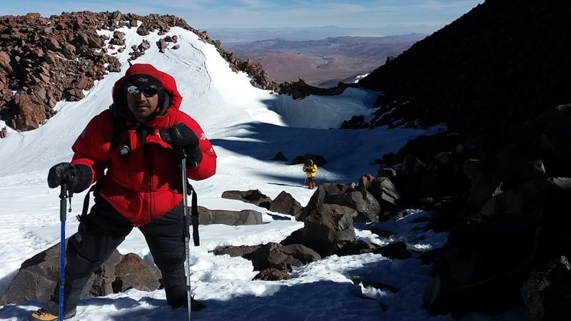 Archivo:Crater.jpg