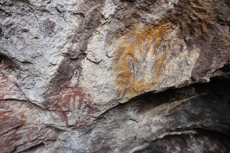 Archivo:Cueva de las manos (4).JPG
