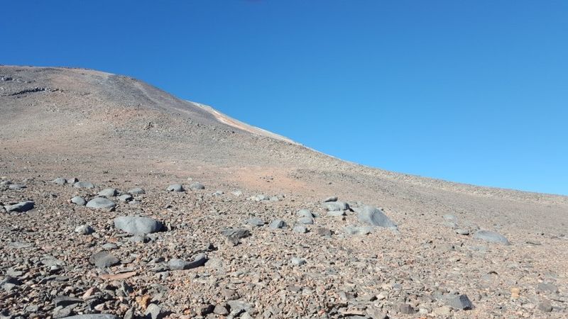 Archivo:V6.jpg