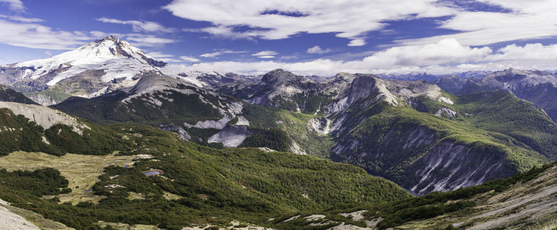 Archivo:5 Lagunas Panoramica 01.jpg