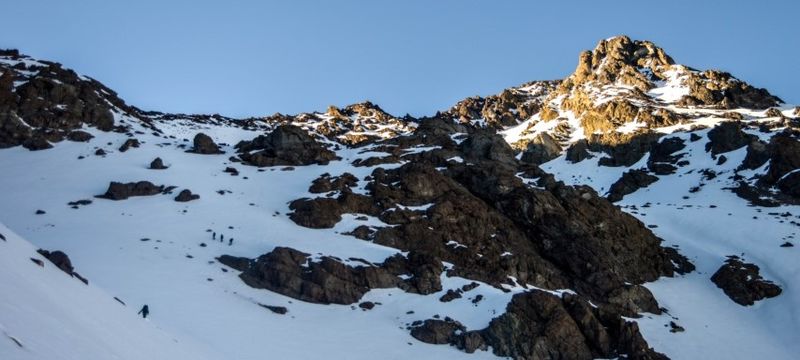 Archivo:Bordeando el cerro (Small).jpg