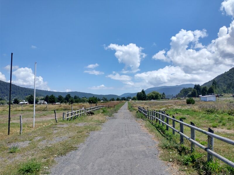 Archivo:Ciclovia malalcahuello.jpg
