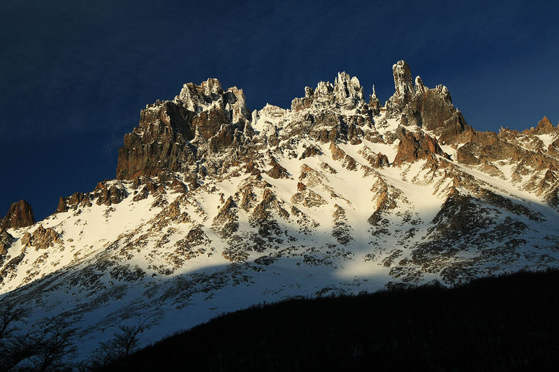 Archivo:Cerro Castillo desde Campamento Neozelandés.jpg
