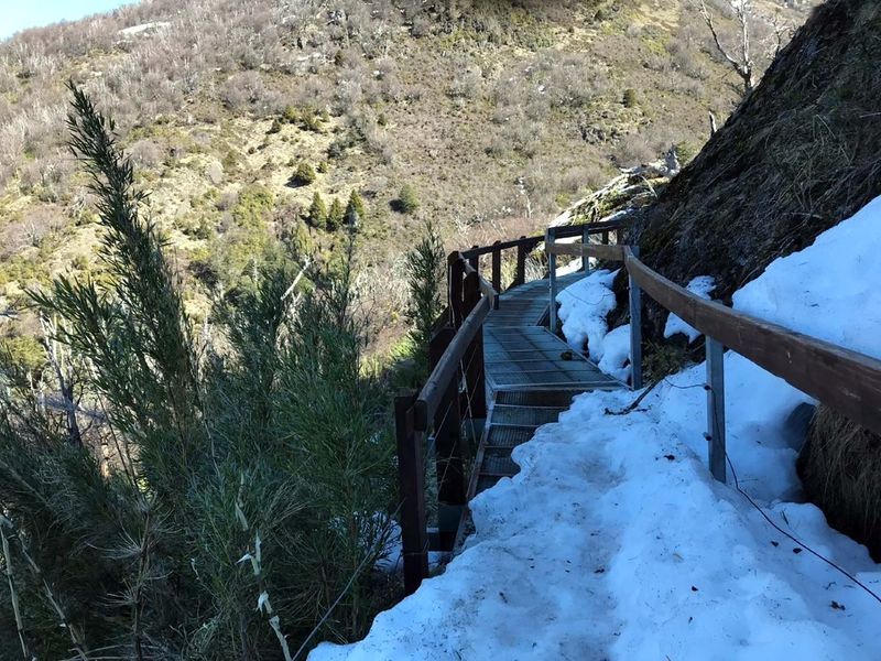 Archivo:Refugio frey (12).jpeg