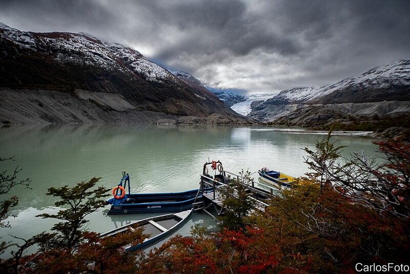 Archivo:Glaciar Calluqueo 2022.jpg