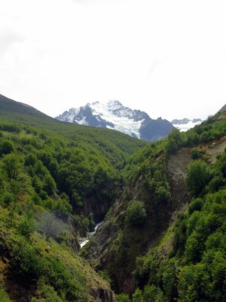 Archivo:Laguna cerro castillo (5).jpeg