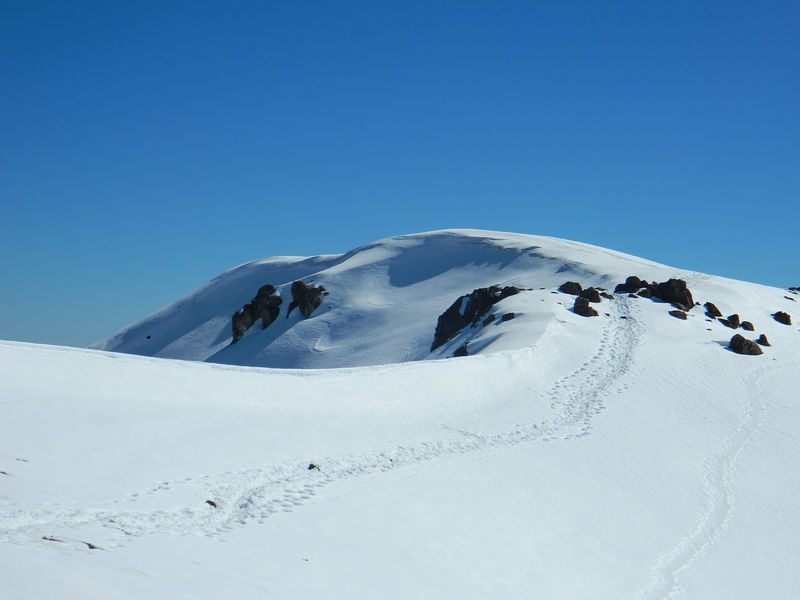 Archivo:Sendero Cerro Provincia invierno.JPG