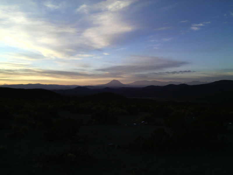 Archivo:Volcan isluga (5).jpg