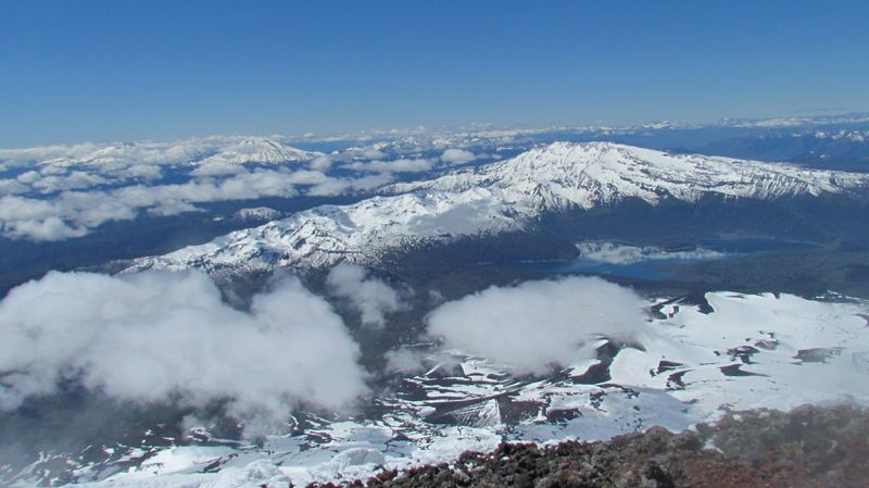 Archivo:LLaima cumbre RSD.jpg
